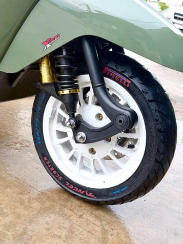 Lambretta X300