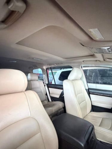 Landcruiser 2010 full option