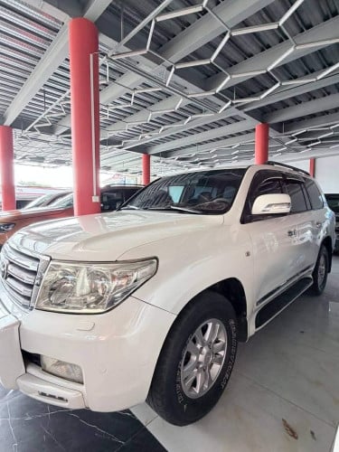 Landcruiser 2010 full option