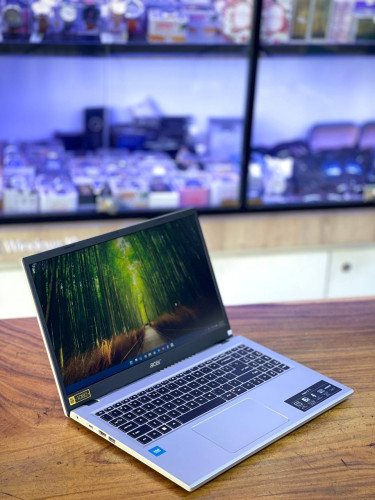 Laptop aspire 315