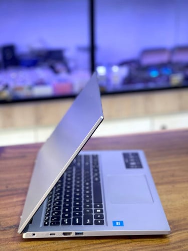 Laptop aspire 315