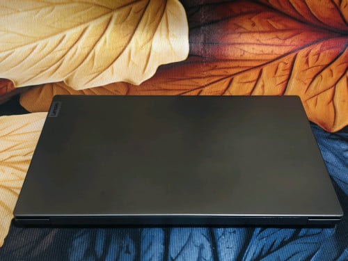 Lenovo IdeaPad V15