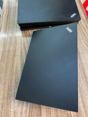 Lenovo Thinkpad E15 i7