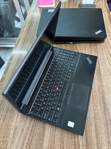 Lenovo Thinkpad E15 i7