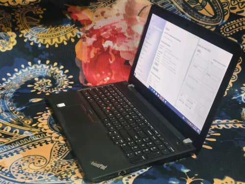 Lenovo Thinkpad E570