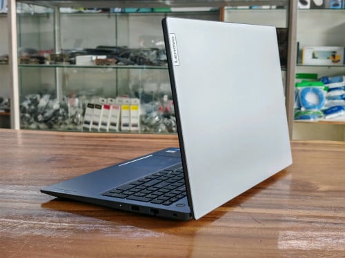 Lenovo V15 G5 IRL(មួយទឹក99%)