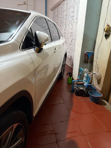 Lexus 350L តួវែងកៅអី៣ជួរ