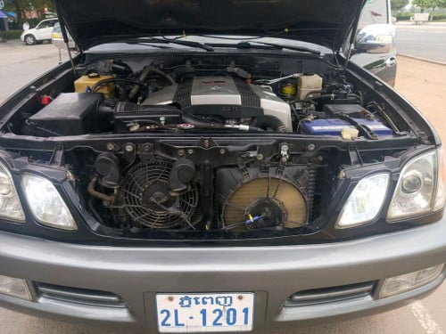Lexus 470 ឆ្នាំ 99 សាំងហ្គាស តម្លៃ 9600$