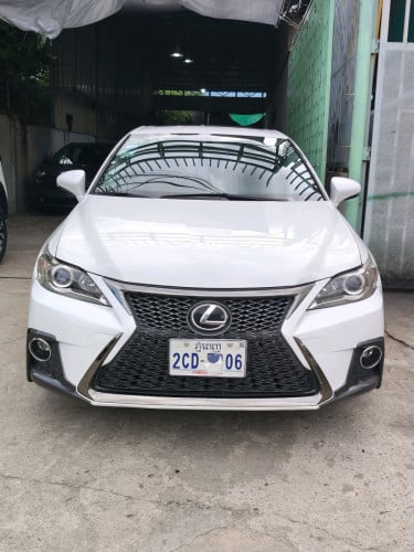 Lexus CT 200t Full Premium