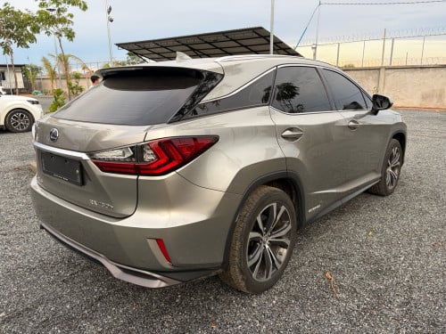 Lexus Rx450h 2017 Full OPTION Premium + HUD ឡើងកាង F-Sport 2 keys + ( គីឡូតិច ឡានមូល ថ្នាំស្សុីន )
