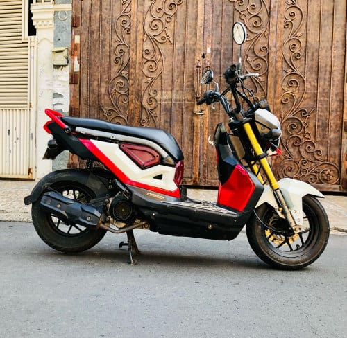 LIM SKM ZOOMER-X ( year 2017, 110cc, form Singapore)