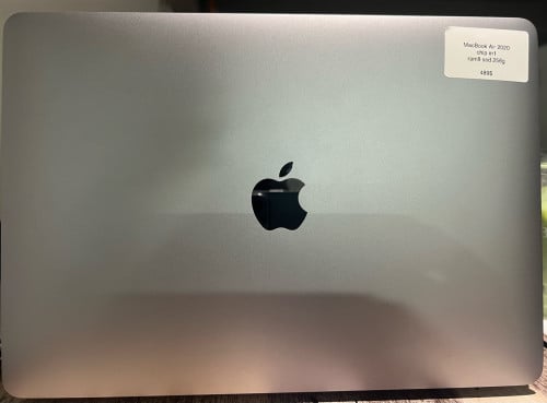 MacBook Air 2020Chip m1 ram8 ssd 256g