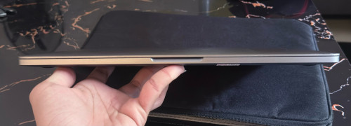 MacBook Pro 13-inch” Ram 8gb| SSD 256g | option Touch Bar and Touch ID