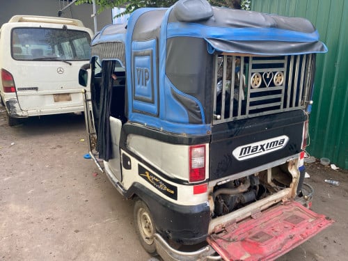 Maxima ឆ្នាំ019 កង់បីស្ទើរ មានឯកសារគ្រប់ត្រឹមត្រូវ $850