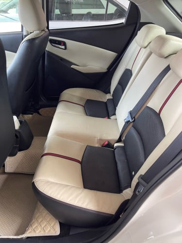 Mazda2 2017 Full Options