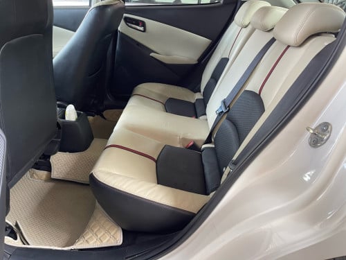Mazda2 2017 Full Options