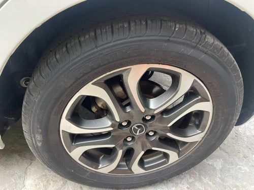 Mazda2 2017 Full Options