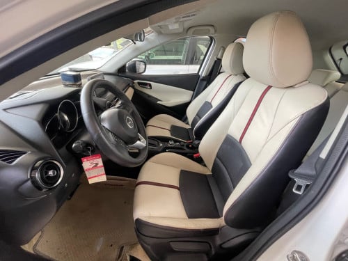 Mazda2 2017 Full Options