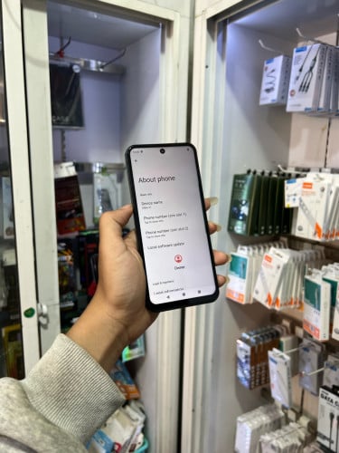 MEIZU-21 ពណ៌ខ្មៅ អីវ៉ាន់ក្រុមហ៊ុន Sim2 Memory 128GB Ram6+6GB អត់ជាប់អី (ធានា1ខែ)