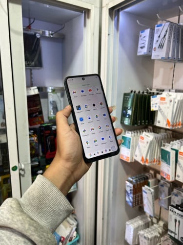 MEIZU-21 ពណ៌ខ្មៅ អីវ៉ាន់ក្រុមហ៊ុន Sim2 Memory 128GB Ram6+6GB អត់ជាប់អី (ធានា1ខែ)