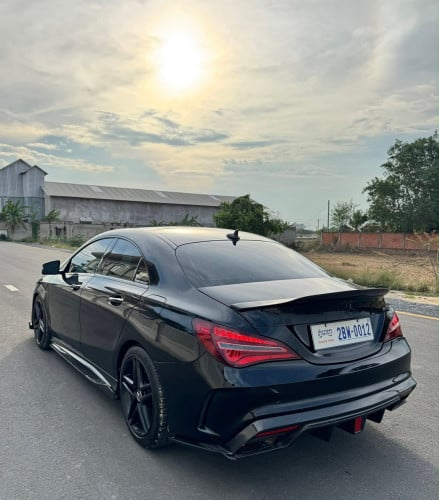 Mercedes Benz CLA 250 2016 Orange edition up CLA45 full body kit