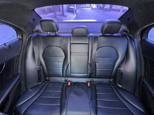Mercedes C300 2015 For Rent /出租