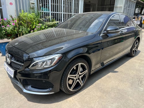 Mercedes C300 AMG Full option