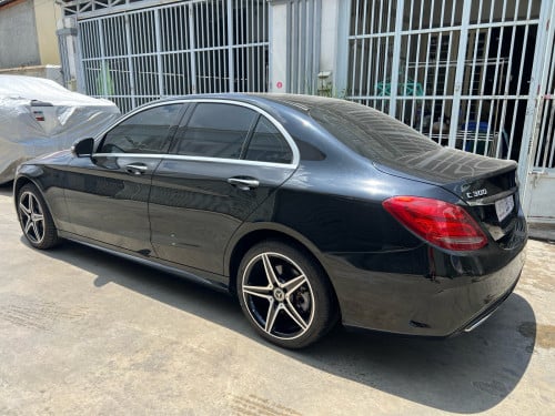 Mercedes C300 AMG Full option