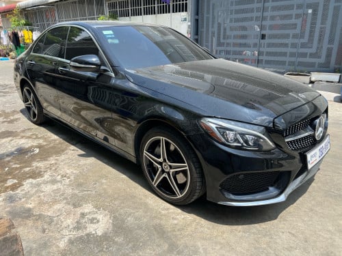 Mercedes C300 AMG Full option