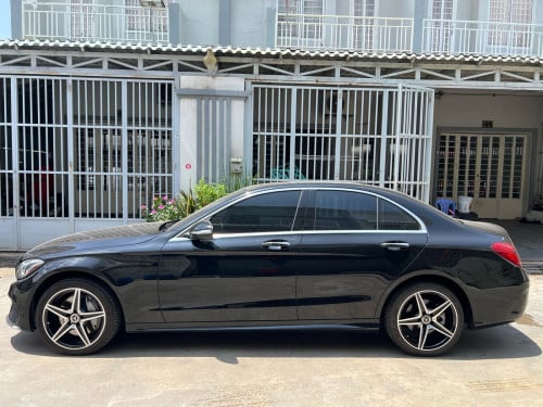 Mercedes C300 AMG Full option