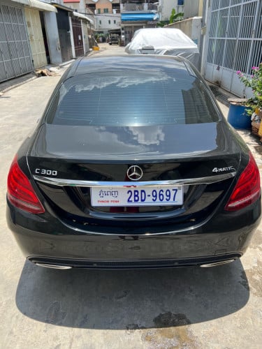 Mercedes C300 AMG Full option