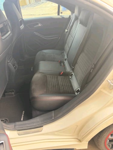 MERCEDES CLA2015