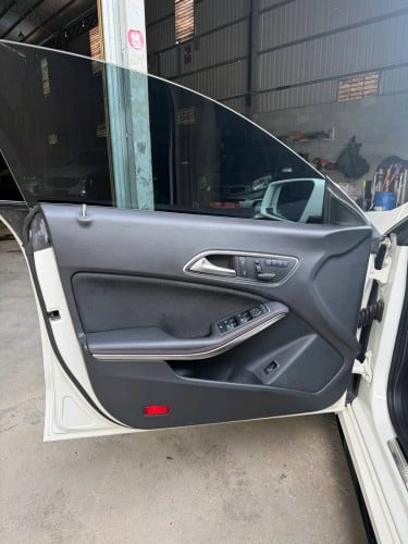 MERCEDES CLA2015