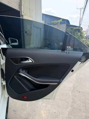 MERCEDES CLA2015