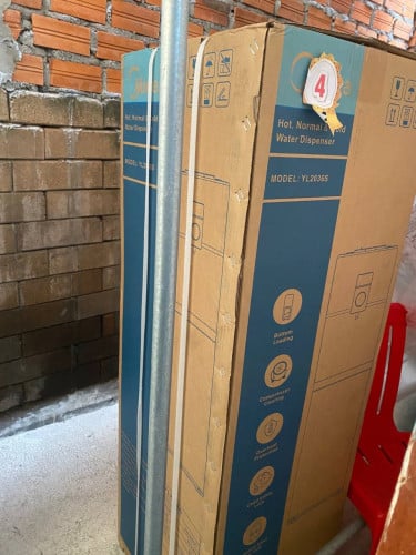 MIDEA BOTTOM LOAD WATER DISPENSERYL2036S