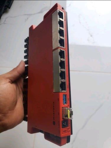Mikrotik-L009