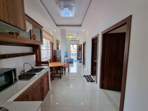 N1022 | Elevator 2 Bedrooms Apartment For Rent Free Wifi