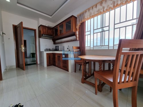 N1022 | Elevator 2 Bedrooms Apartment For Rent Free Wifi