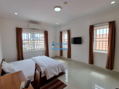 N1022 | Elevator 2 Bedrooms Apartment For Rent Free Wifi