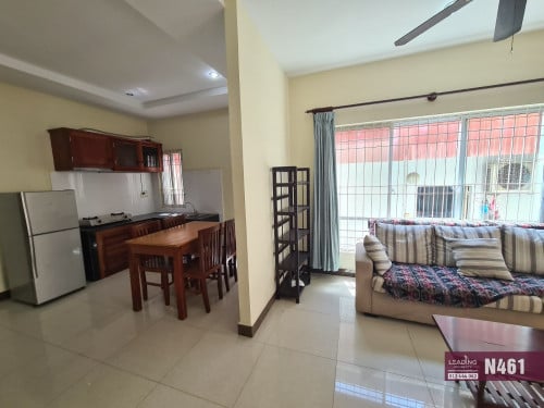 N461 | Western Fully Furnished 1 Bedroom with many windows for Rent in BKK3