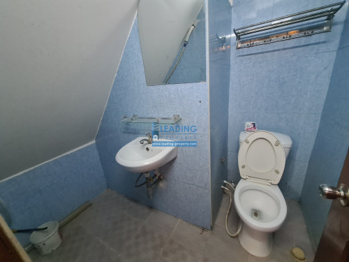 N965 | Flat Apartment 3 Bedrooms For Rent Near Russian Market
