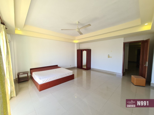 N991 | Spacious 1 Bedroom Apartment For Rent with Car Park