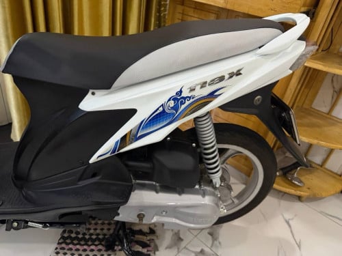 Nex018 ម៉ូតូស្អាត លេខភ្នំពេញ 1HZ. ម៉ាសុីននៅសាណុំហ្សីន