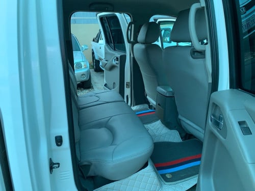 Nissan Frontier ឆ្នាំ 05 ប៉ុង1 សាំង + ហ្គាស