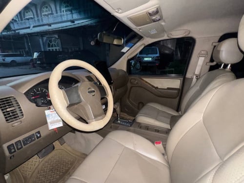 NISSAN NAVARA 2011 For Rent /出租