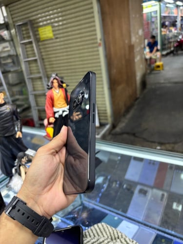 Nothing phoneA2 256G Ram12G Sim2 Global សានុំស្រុីនឆ្នូតអេក្រង់