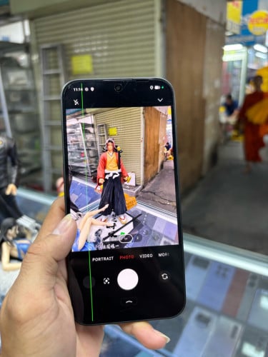 Nothing phoneA2 256G Ram12G Sim2 Global សានុំស្រុីនឆ្នូតអេក្រង់