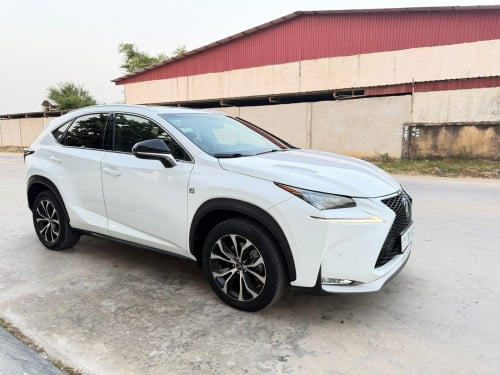 NX 200T 2017 Fsport P1