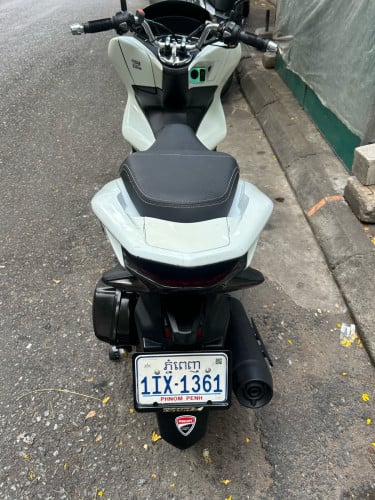 PCX 150cc year 2018 មានពន្ធ