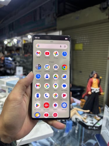 Pixel6pro 128G Ram12G Sim2 ESIM សានុំបែកខ្នង